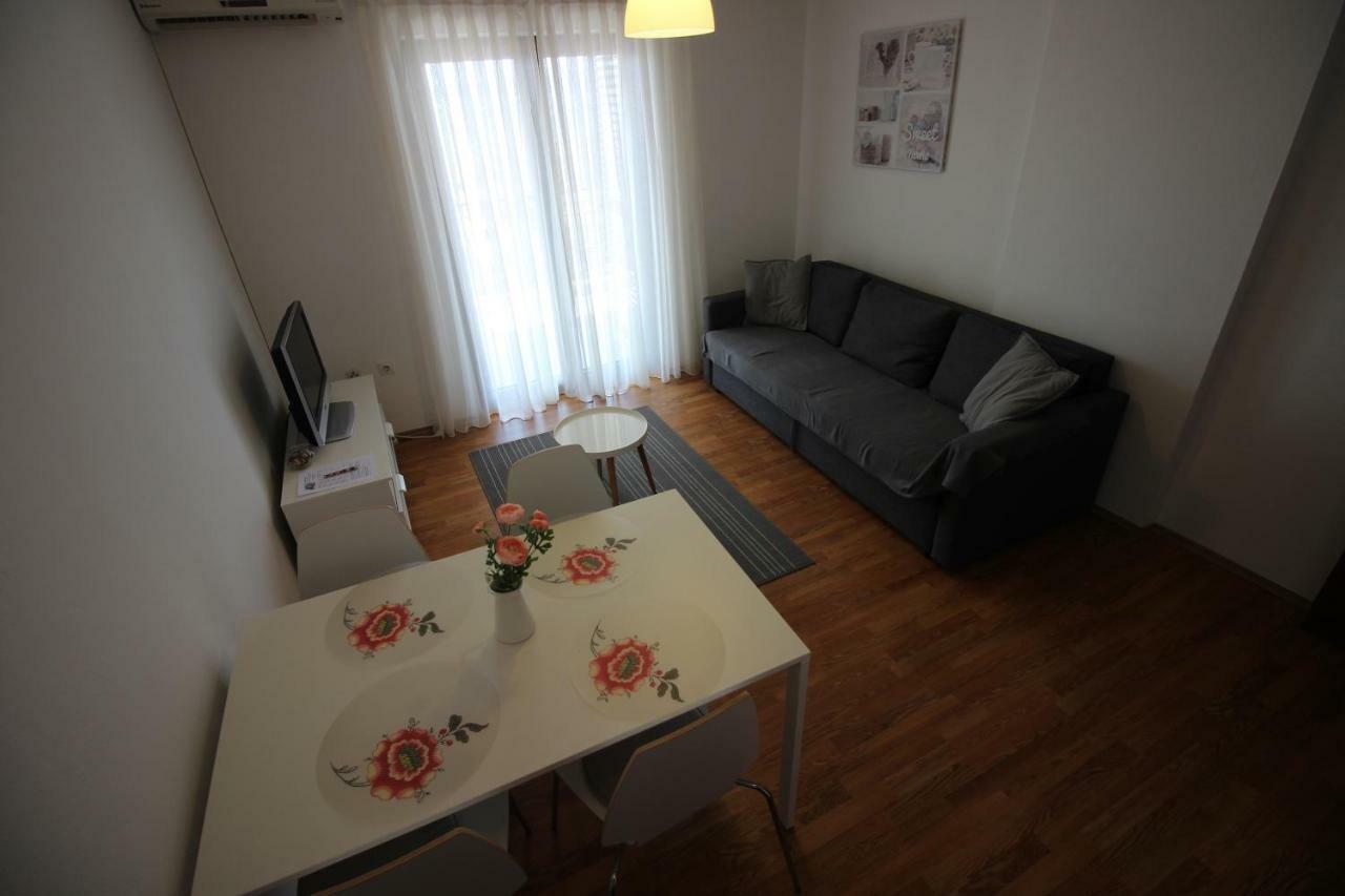 Apartments Nikola 诺维·维诺多尔斯基 外观 照片